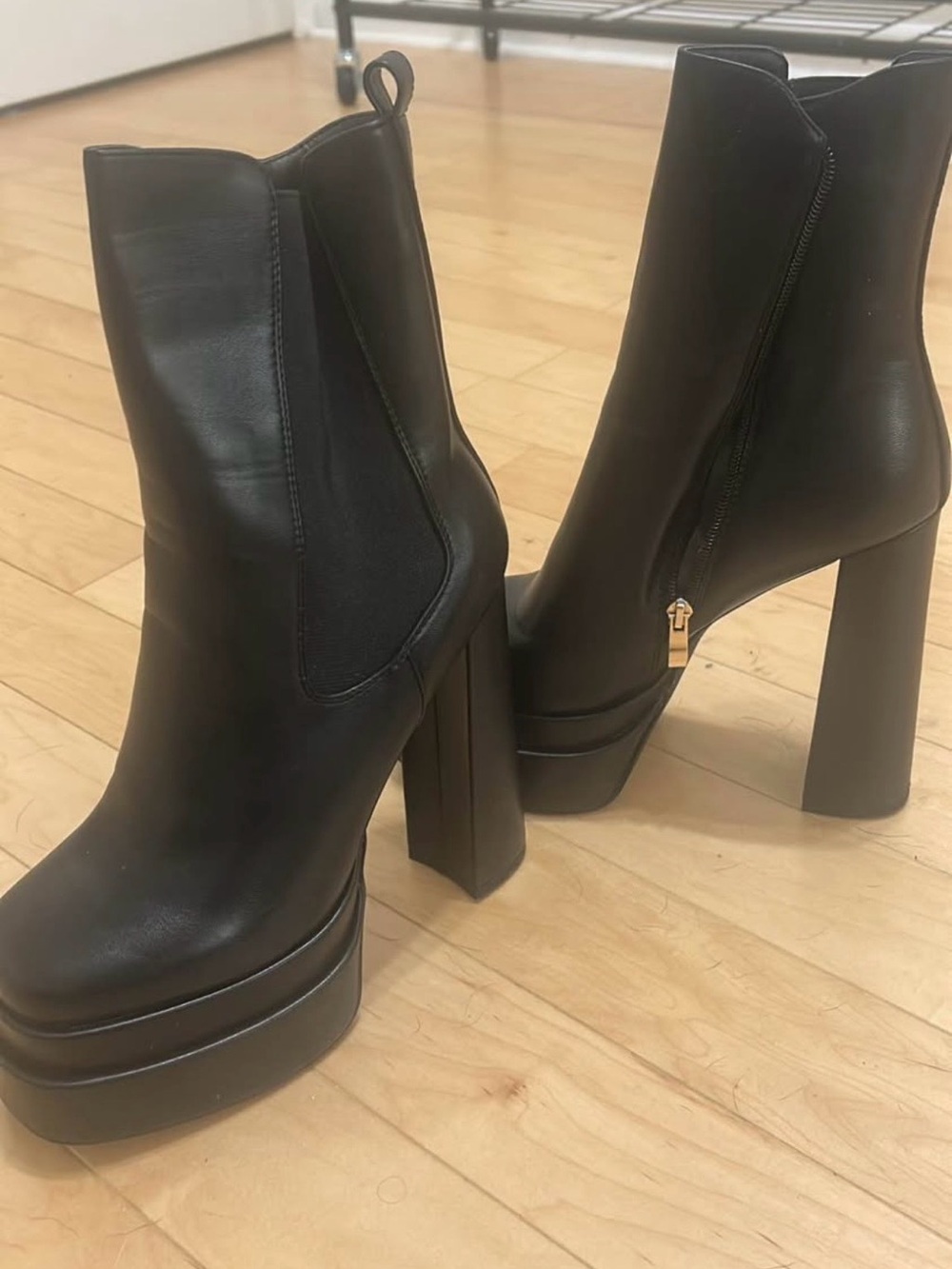 Women's Black Platform Block Heel Chelsea Boot